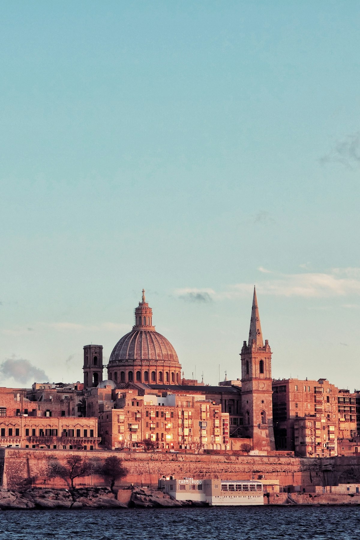 Valletta silüeti, Malta – Malta vizesi